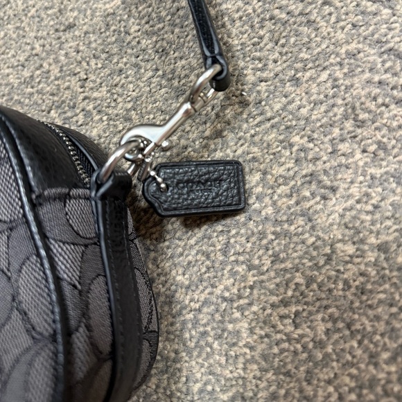 Coach C9120 Demsey Camera Shoulder Bag Canvas x Leather Black Signature - Picture 7 of 12